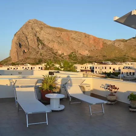 Le Ginestre Apartment