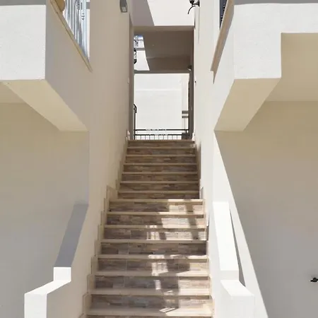 Apartment Le Ginestre