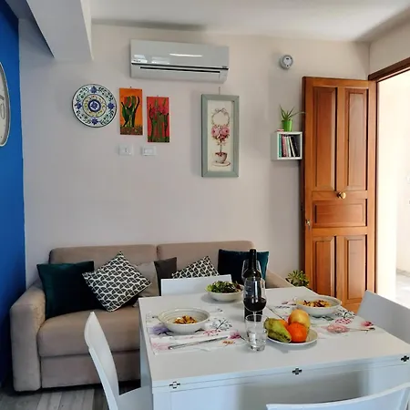 Le Ginestre Apartment