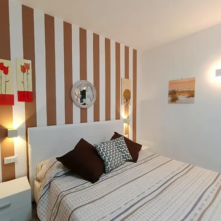 Le Ginestre Apartment *