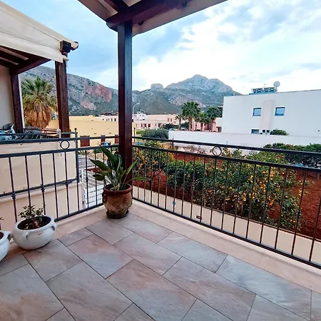 Apartment Le Ginestre